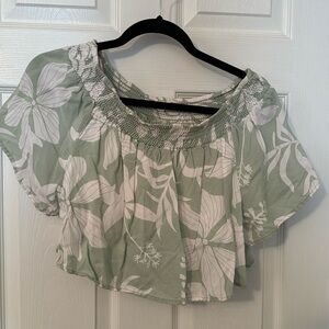 Kiwi & Punch Set Size L Color Green White Floral